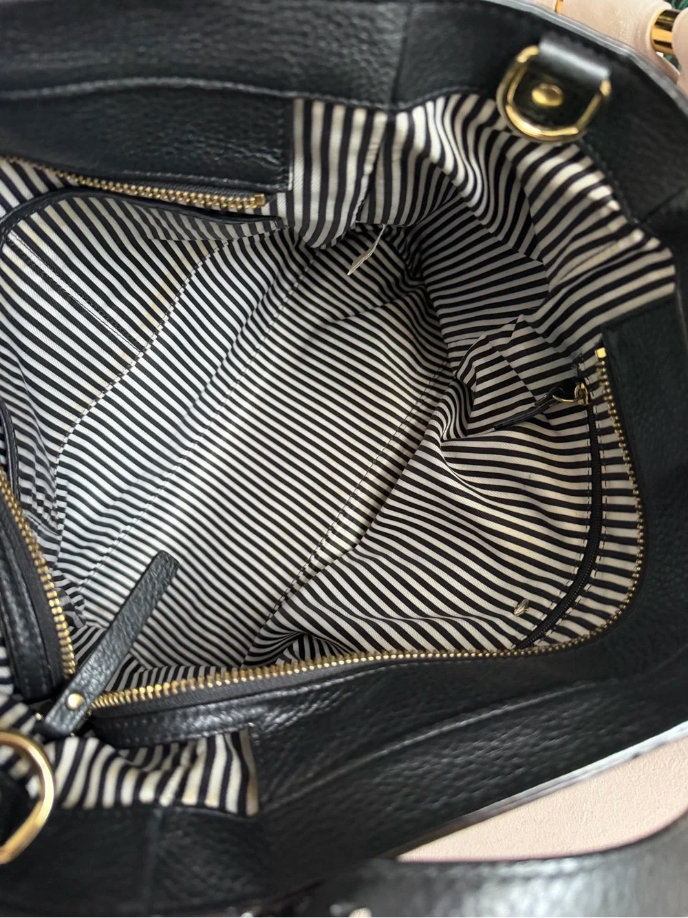 Kate Spade ♠️ New York Cobble Hill Peters Pebbled Leather Tote 🖤
